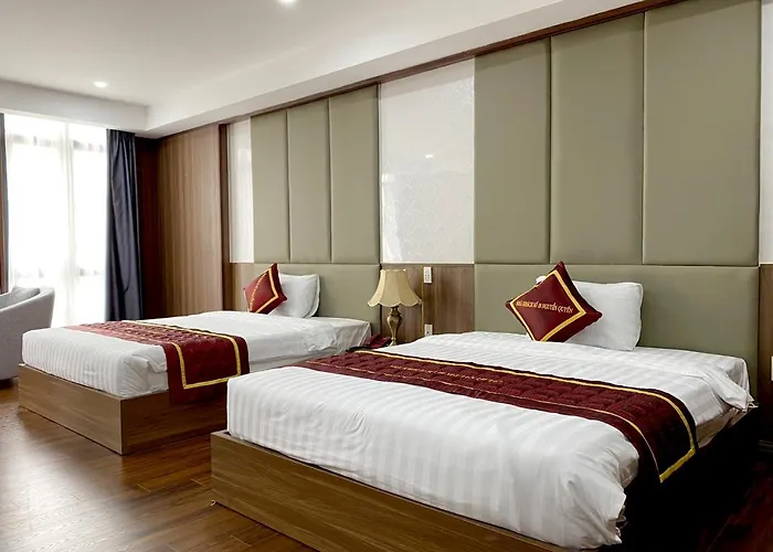 NguyẽN QuyèN Hotel