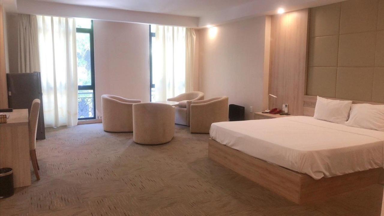 Khách sạn Nguyẽn Quyèn 3*